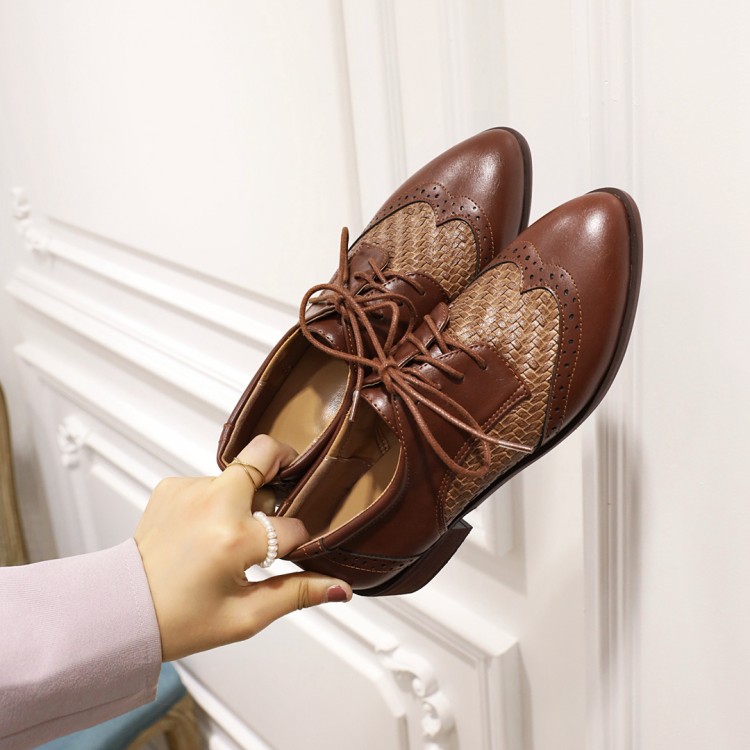 Women's Fashion Flat Shoes - Brown Black Synthetic Leather