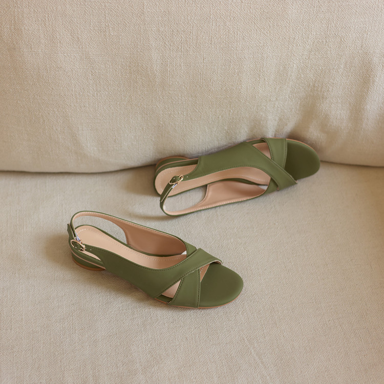 Women's Fashion Flat Shoes with Chunky Heel and Round Toe